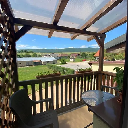 Konsky Dvor Guest house Brzotin